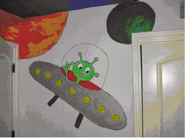 [Grant+Room+Alien.jpg]