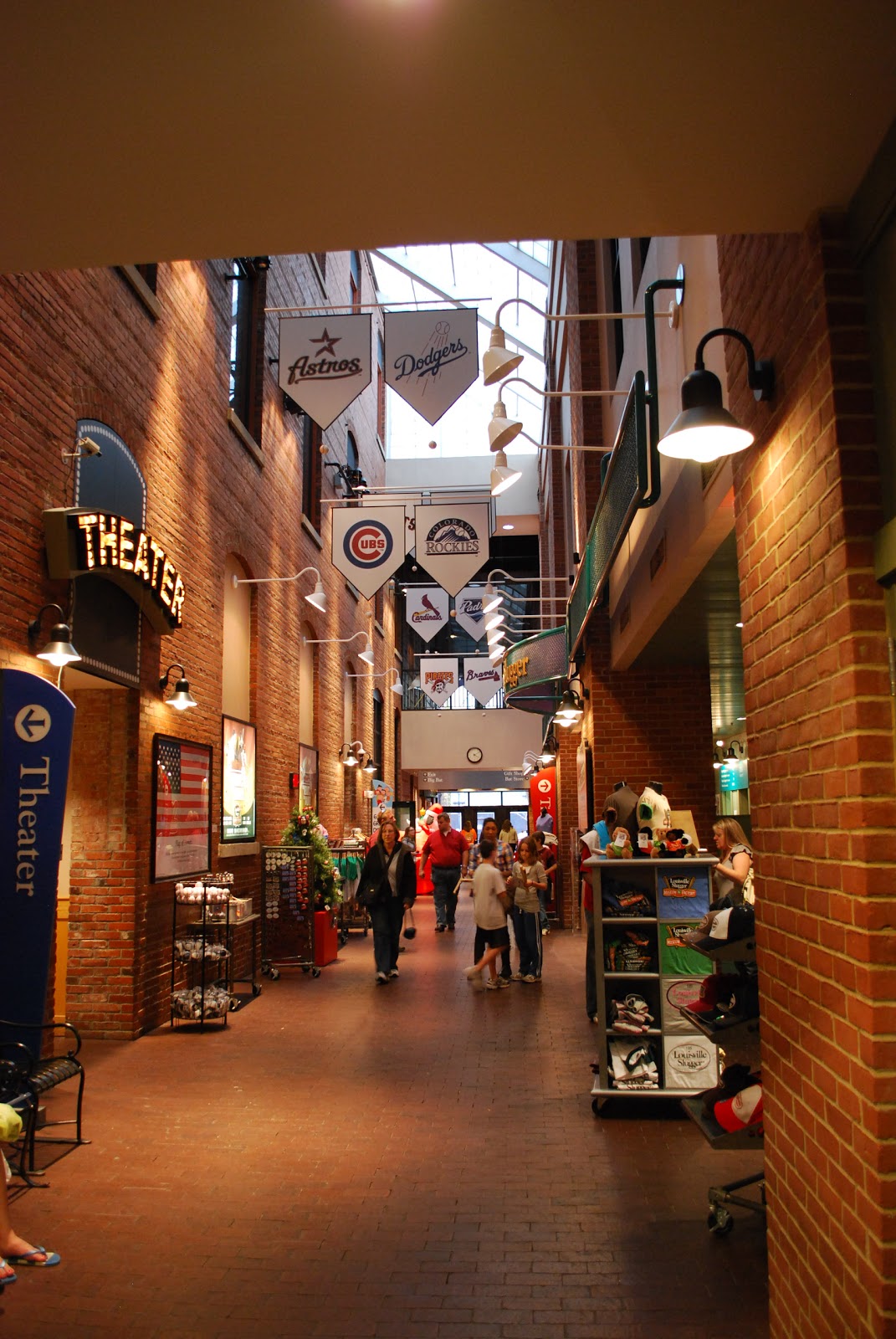 Falling For Louisville ♥: ♥ Louisville Slugger Museum/Merry Christmas, Charlie Brown ♥