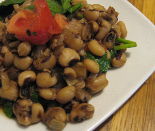 indian skillet black-eyed peas with spinach and tomatoes, adapted from Moosewood Restaurant New Classics