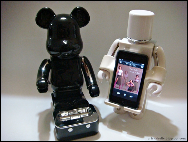 Bearbrick Brickaholic: Bearbrick Speaker System 400% (for iPod / iPhone)