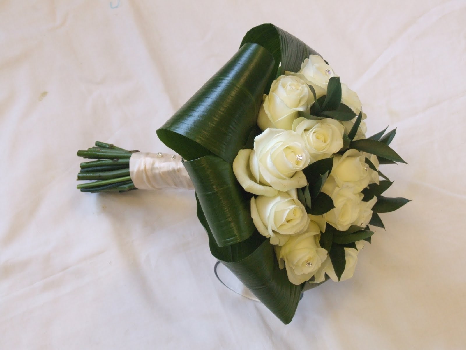 Pin By Darlene Mortine On Flowers Flower Bouquet Wedding