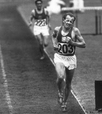 Country Express: Emil Zatopek, Legendary Runner