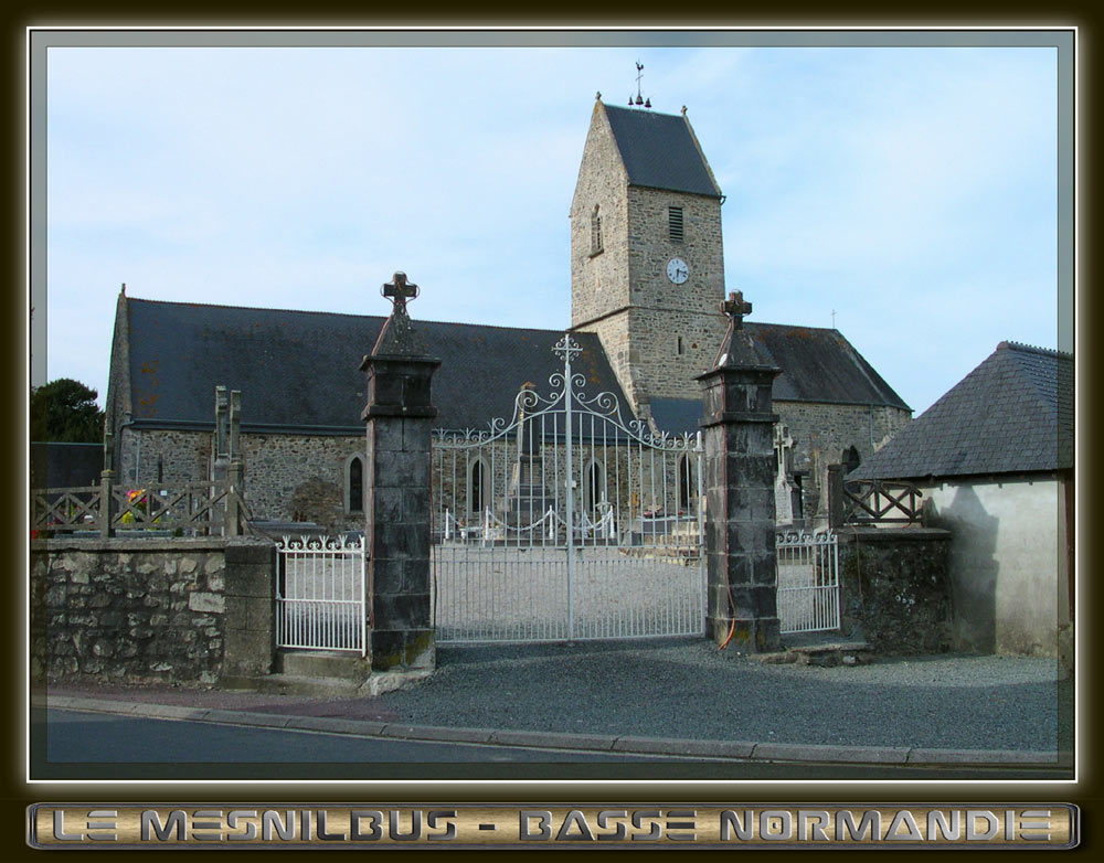 EGLISE LE MESNILBUS - BASSE NORMANDIE - MANCHE