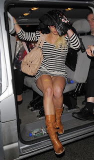 Yine Britney Spears Yine Frikik Upskirt S cak G r nt ler yine-britney-spears-yine-frikik-upskirt-s-cak-g-r-nt-ler