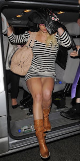 Yine Britney Spears Yine Frikik Upskirt S cak G r nt ler yine-britney-spears-yine-frikik-upskirt-s-cak-g-r-nt-ler