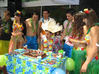 collar acortar desarrollo de Fiesta Hawaiana - LaCelebracion.com
