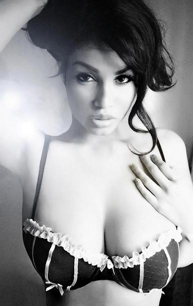 Sexy Latin Actress 119