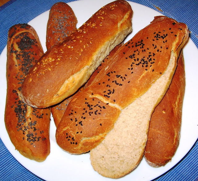 Easy Whole Wheat Mini Baguette - *~* - Vollkorn-Dinkel Brötchen