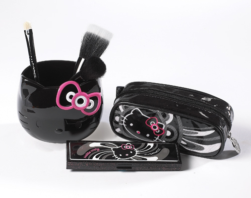 DREAMISH: HELLO KITTY PHENOMENON