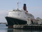QE2 30 March 2008.