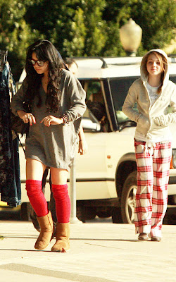 GutterUncensoredPlus.com Archived: Vanessa Hudgens Christmas Eve Upskirt