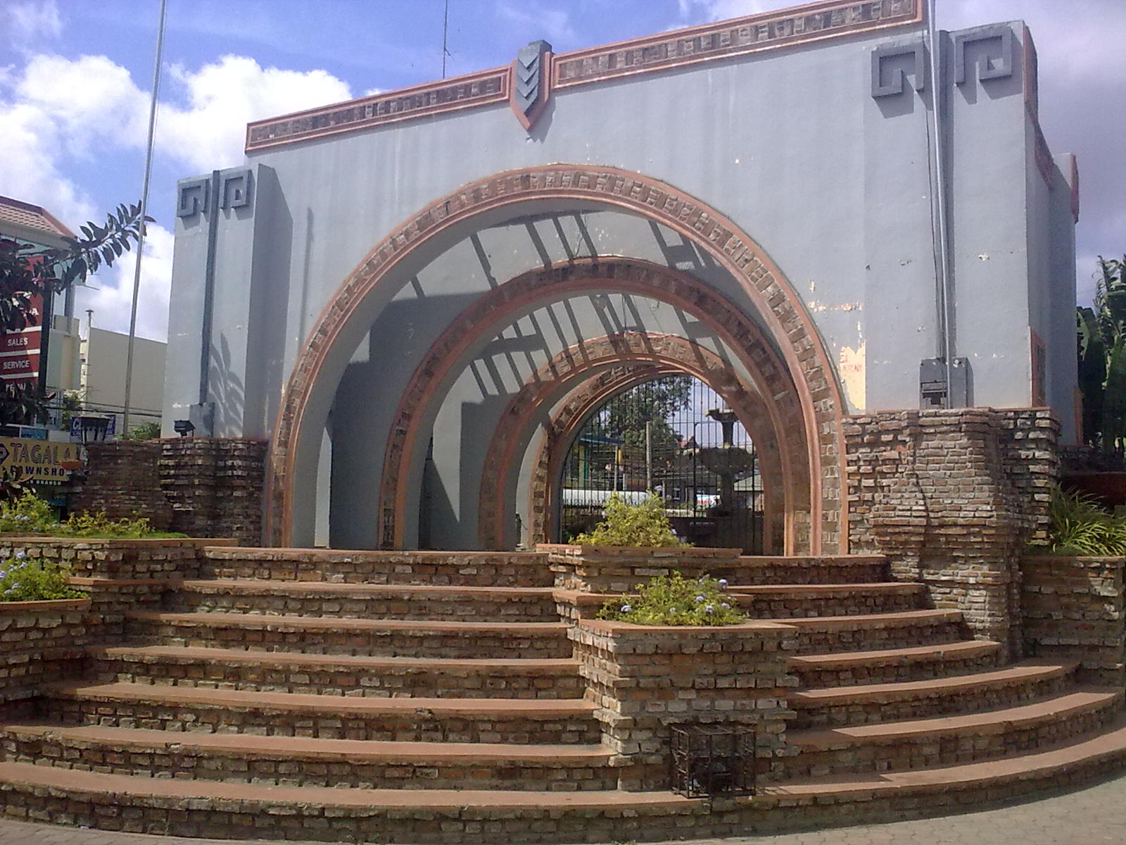 The Quest Boi Travel Blog Potttery Capital Of Ilocos Region