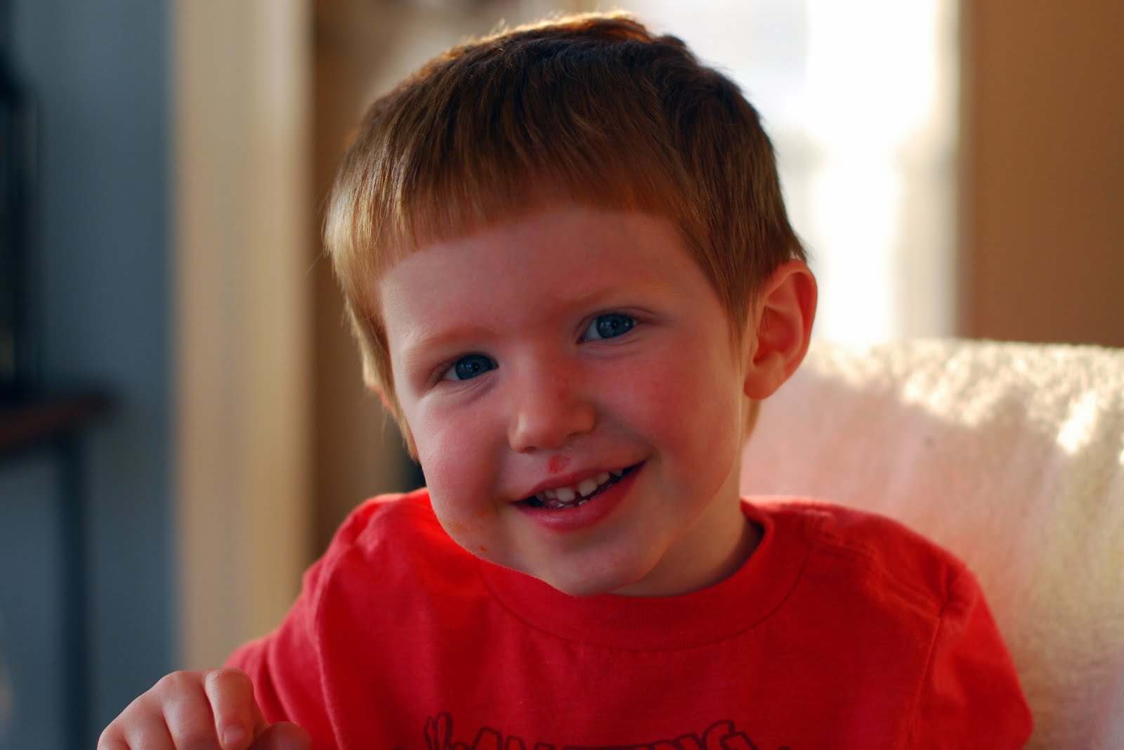 Semenick family How to eat raspberries...