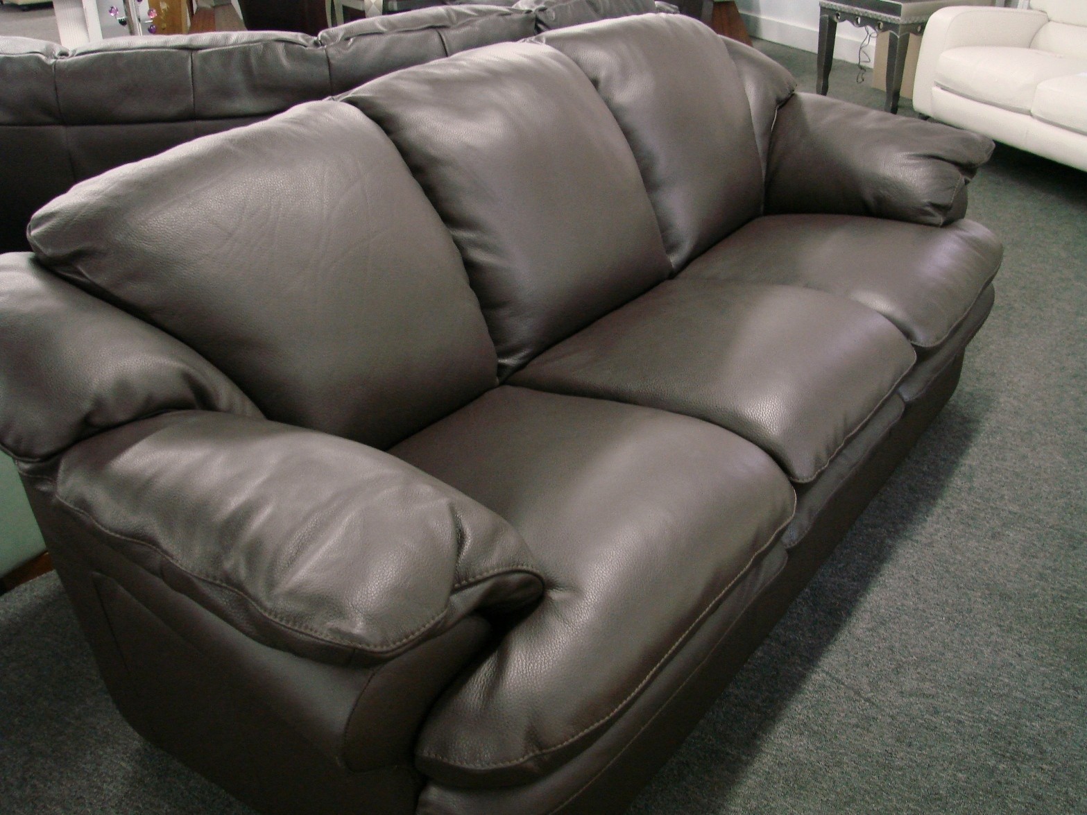 natuzzi leather sofa for sale in toronto