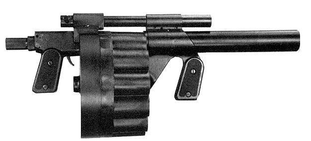 MM-1 40mm grenade launcher (USA) .