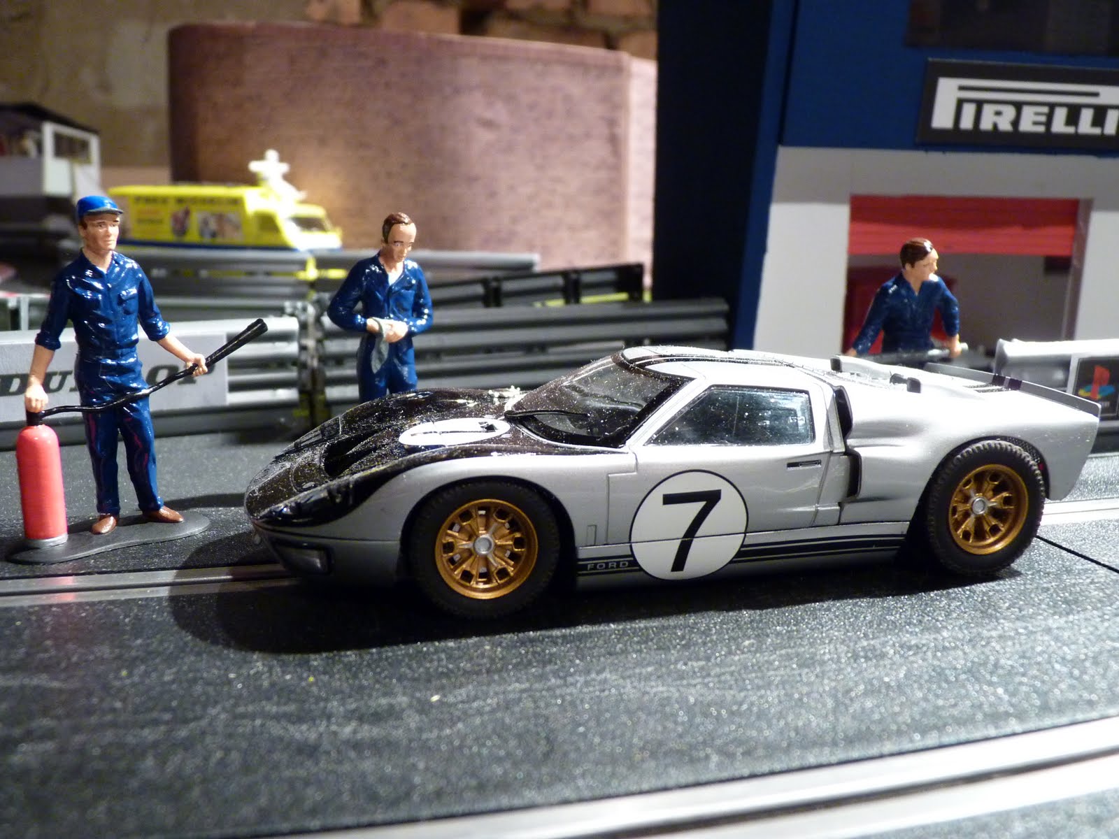 1/32 scale Figures - Slot Car Illustrated Forum