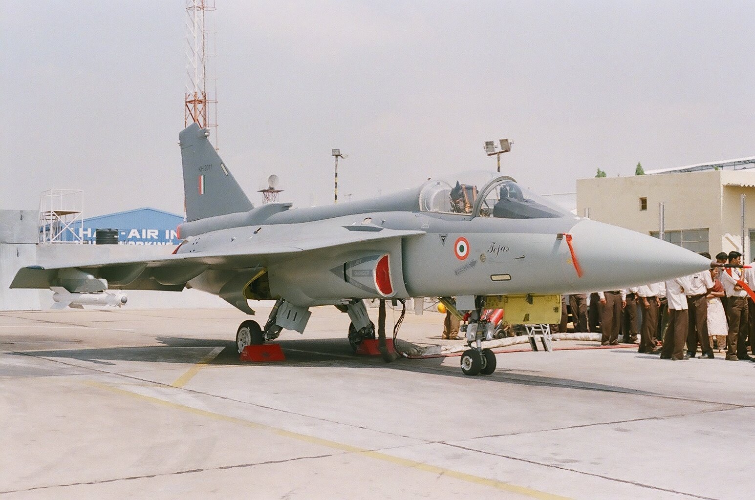 [01070002-755780.jpg]