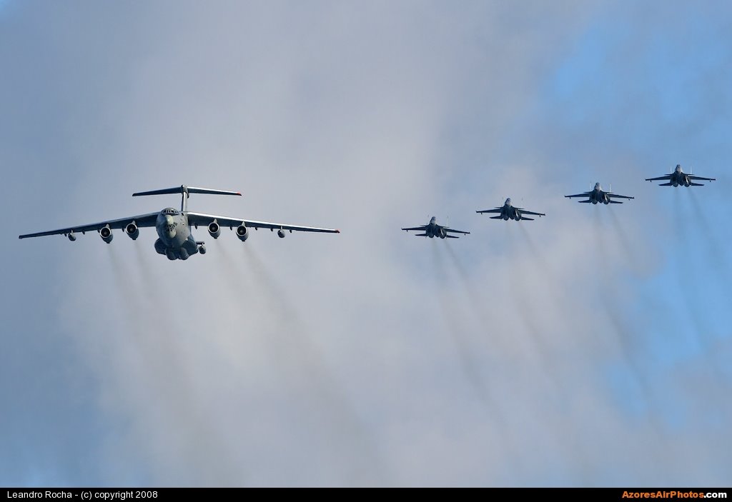 [su30eil78zo3-740629.jpg]