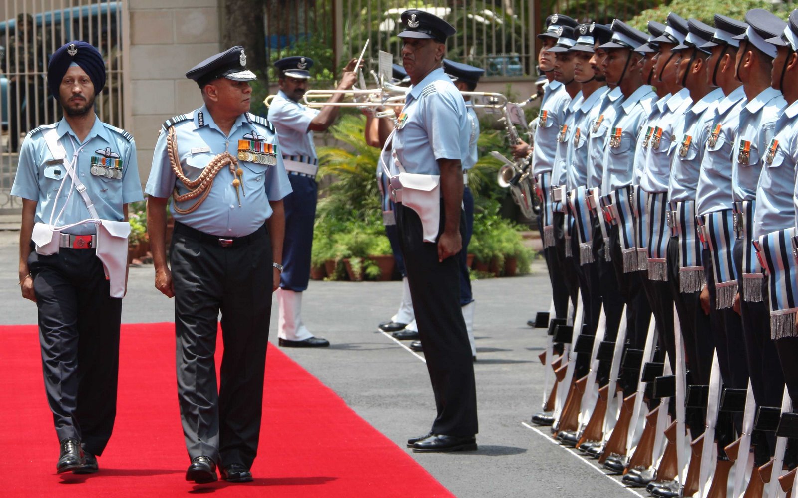 [VKSL7391-777473.JPG]