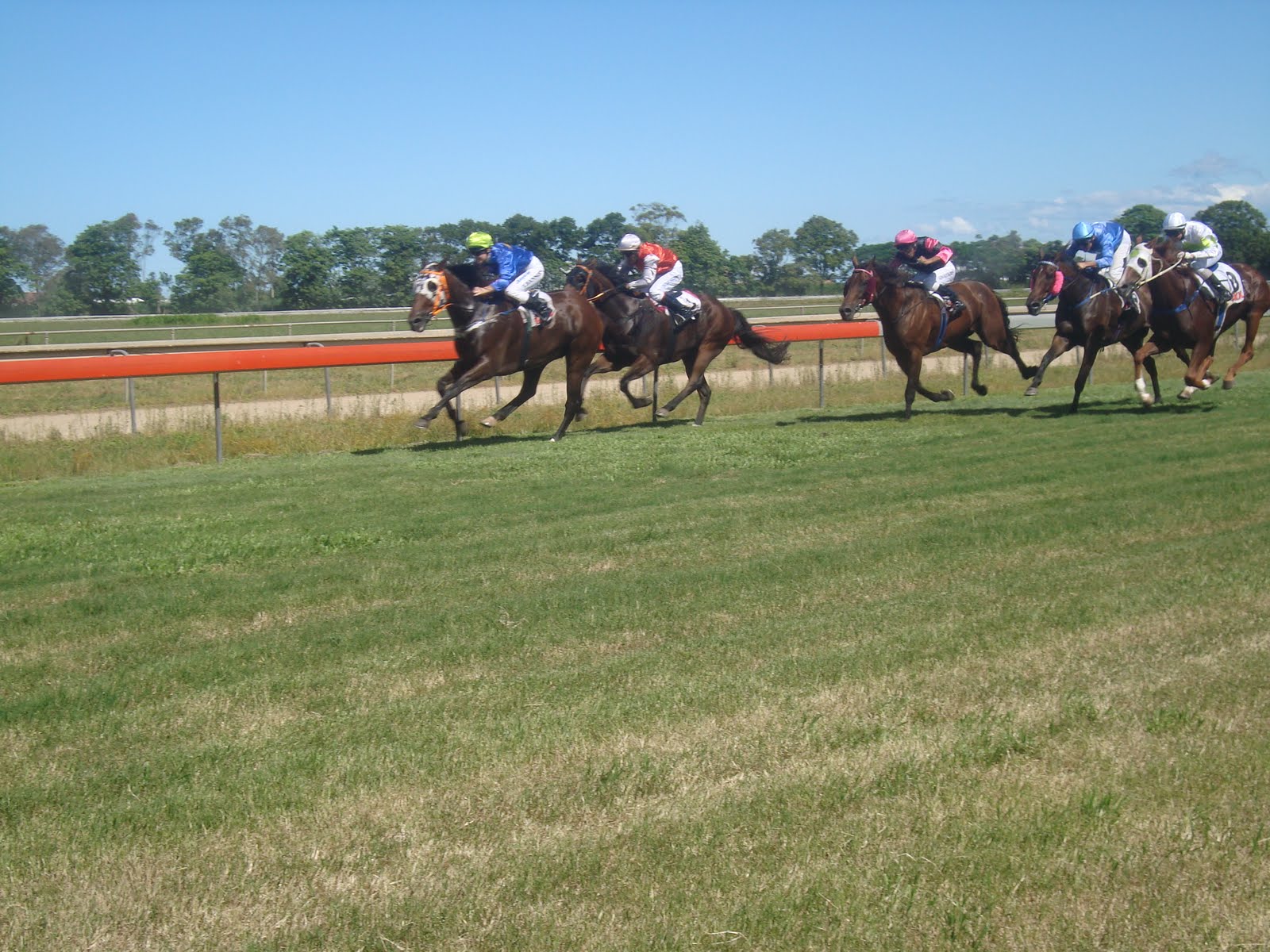 AUSTRALIA Townsville, Queensland Road trip to Mackay