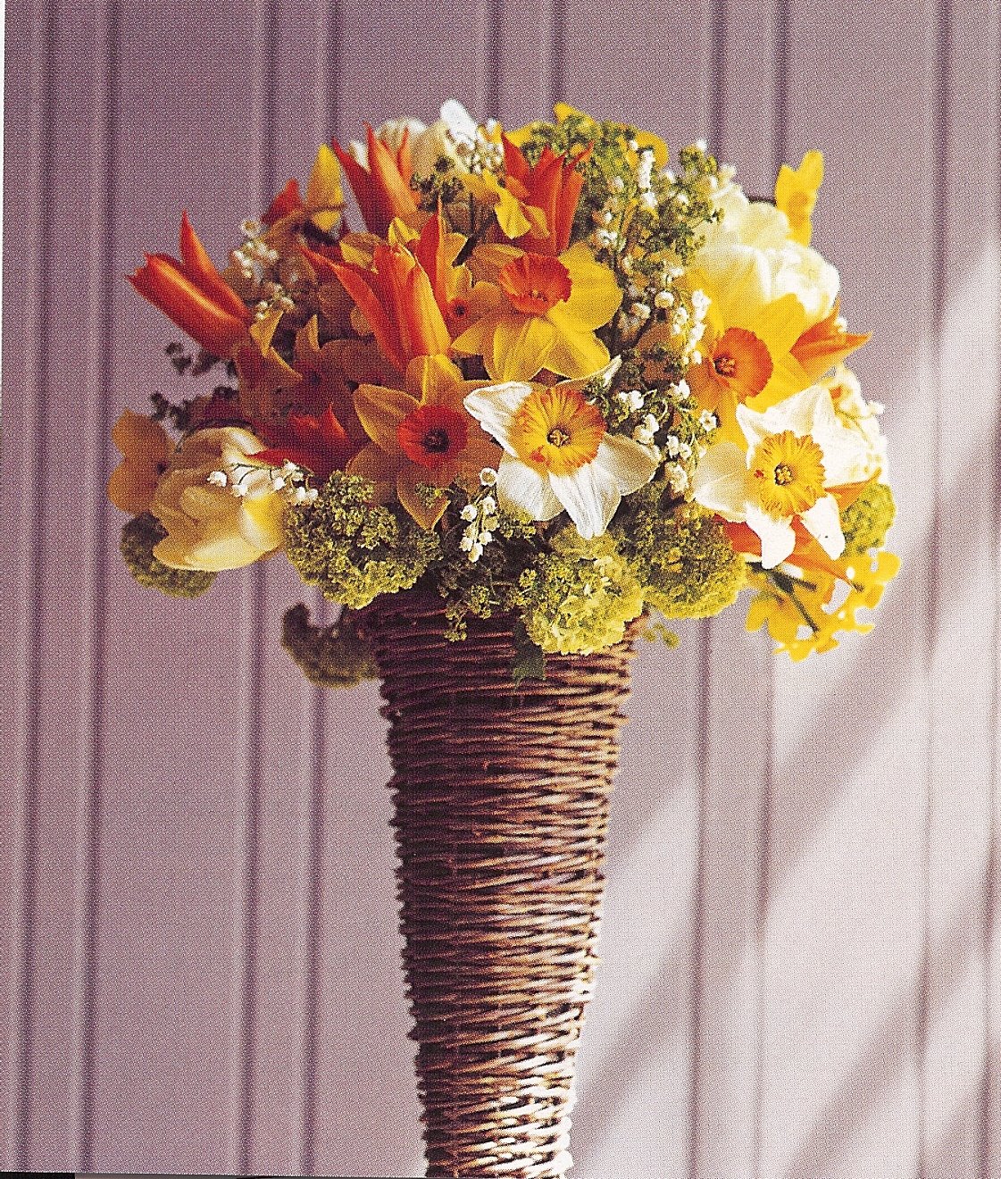 [daffodil+bouquet.jpg]
