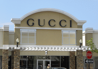 [GucciQueenstown2.gif]