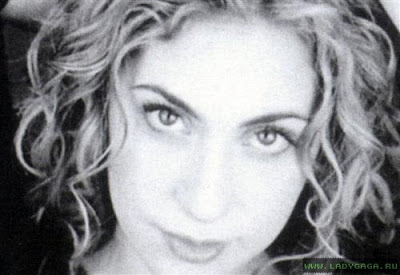 28343_396693884207_35297149207_4076851_3