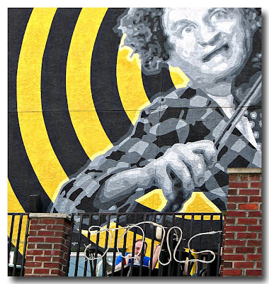 Larry Fine Mural - Philly