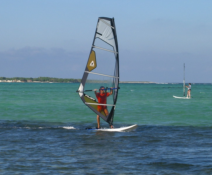 [windsurfing_01.jpg]