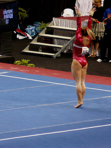 [gymnastic+calves+3.jpg]