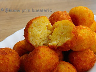 Crochete din cascaval