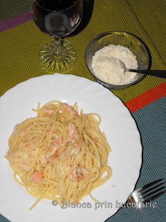 Spaghete cu somon afumat