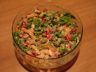 Salata cu ton si fusilli