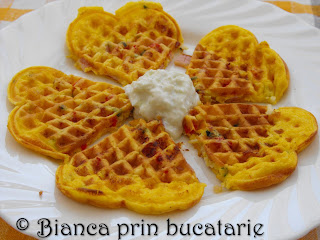 Waffe cu oua, telemea si muschi file