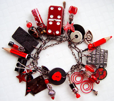 RedBlackOneLoveBracelet2.JPG