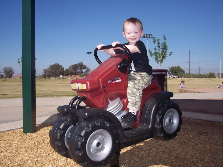 I really love tractors....