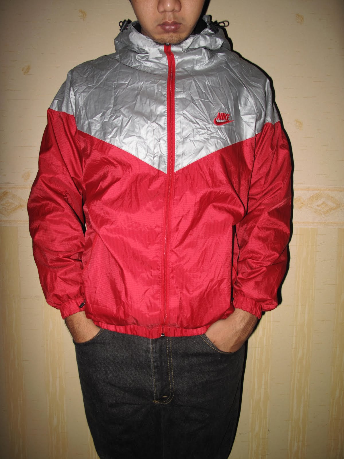 nike windrunner gold