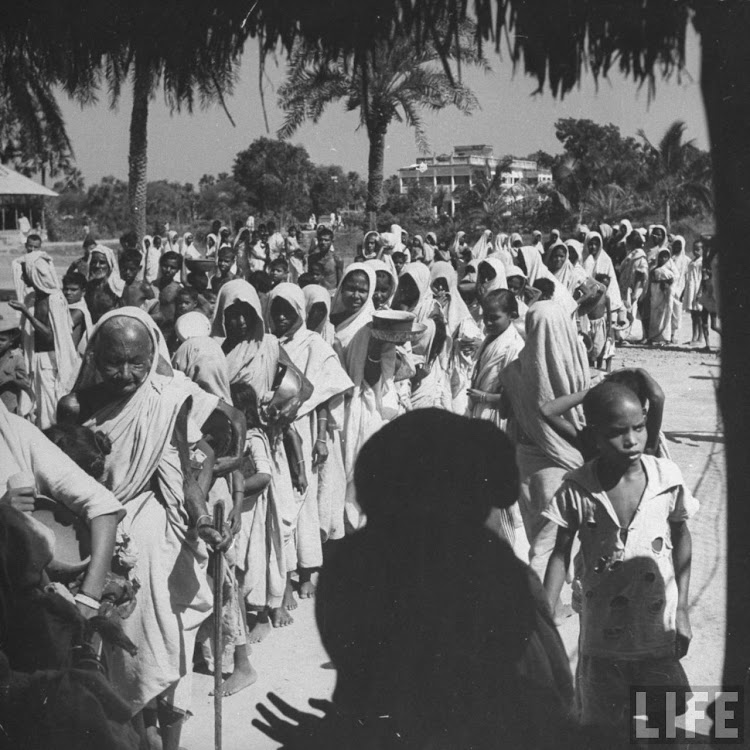 Starving Hindus lining up for government handouts in Calcutta
