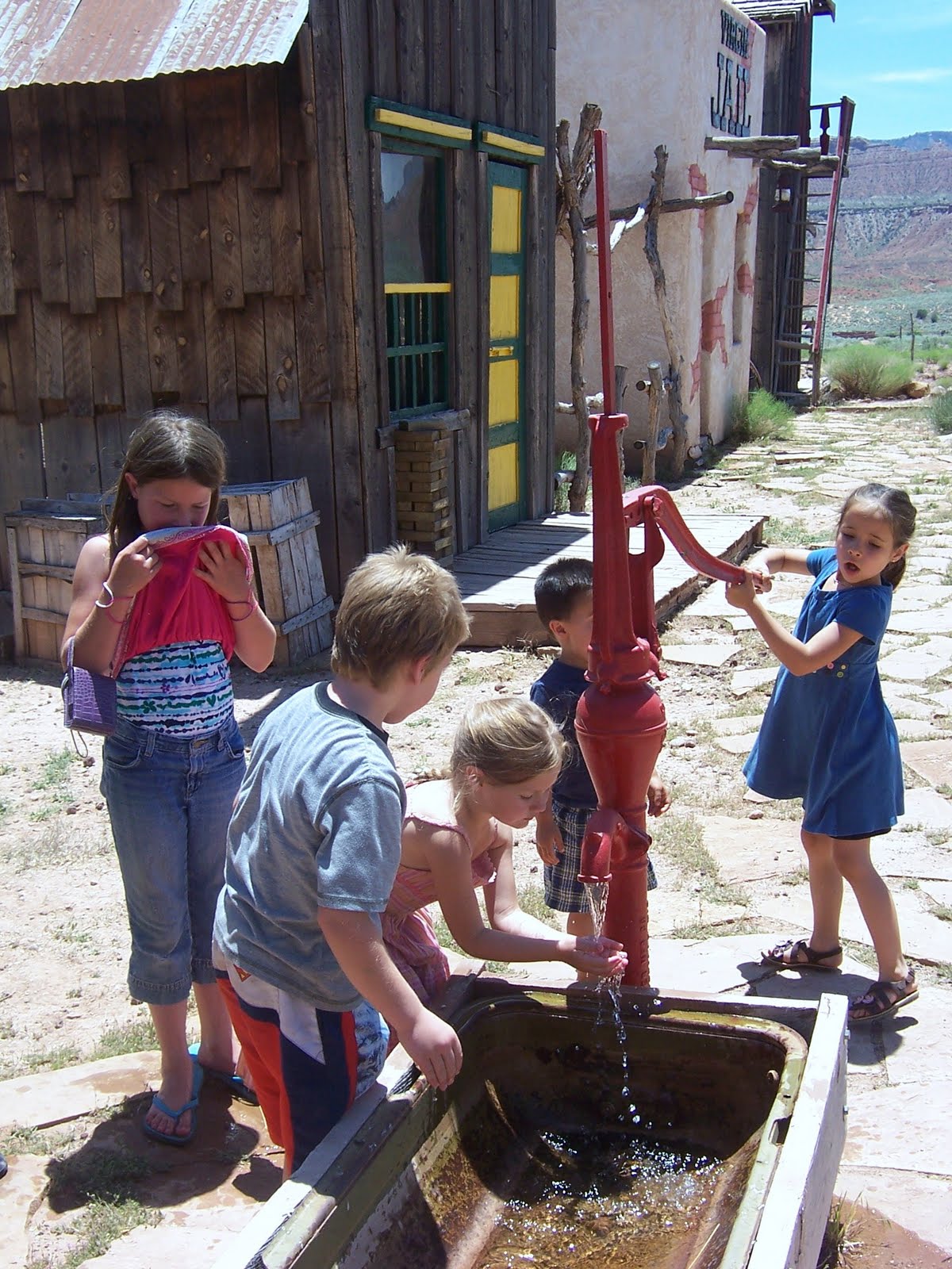 Mobile Exotic Petting Zoo Near Me : Exotic Animal Mobile Traveling