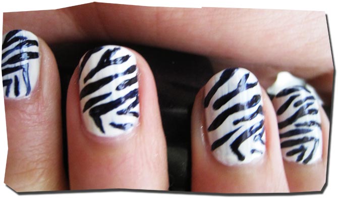  beauty blog: How to Get Zebra Print Nails Without Konad Nail Stamps