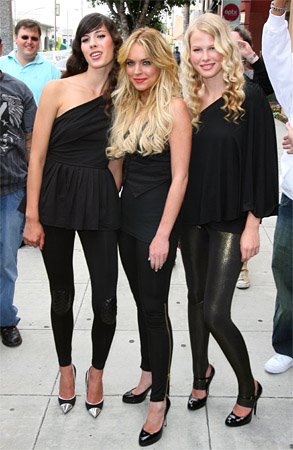 [lindsayleggingslaunch.jpg]