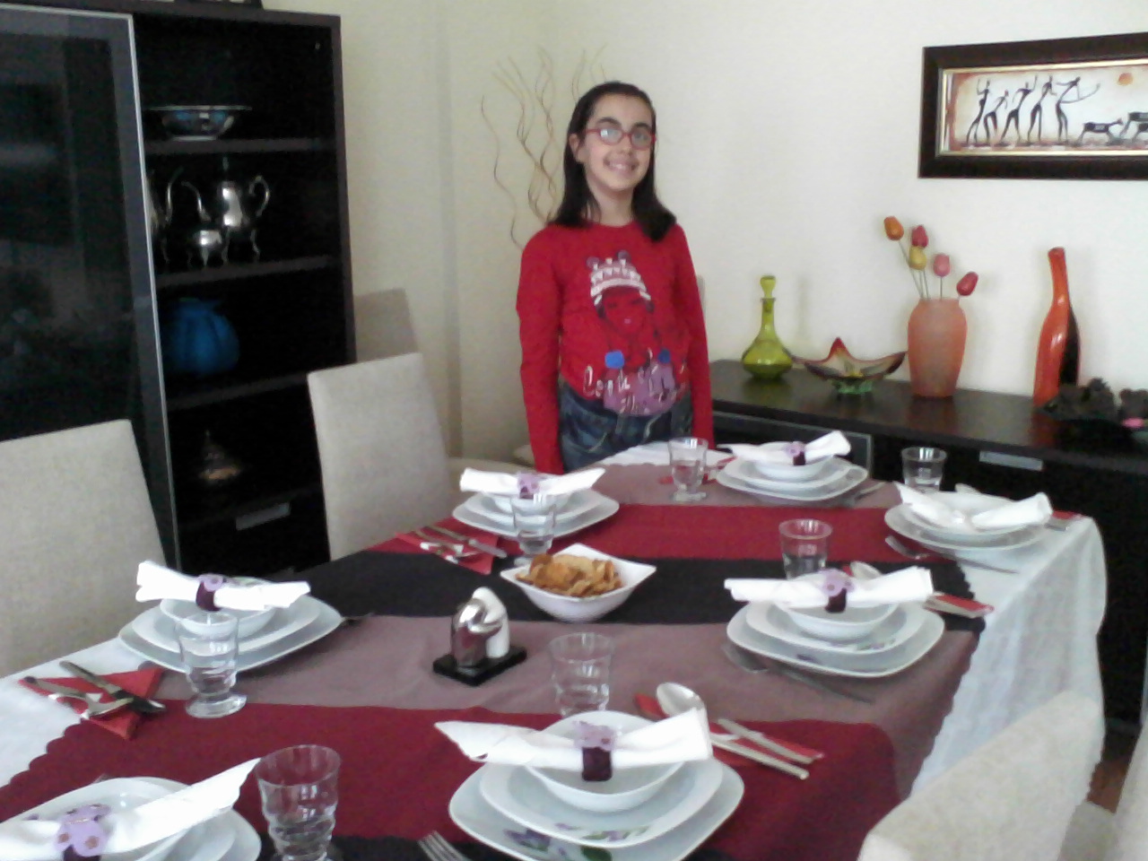 GÖNÜL�ÜN DÜNYASI. YEMEK DAVETİ