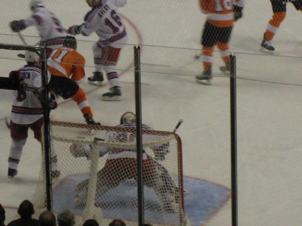 [17262_1322905436540_1347962731_30872746_3355201_n.jpg]