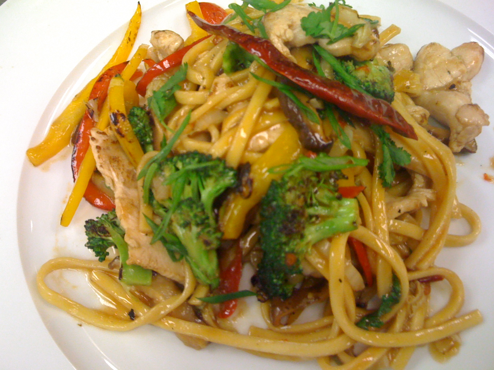 My Kitchen: Stir-Fried Chicken and Vegetables with Lo Mein Noodles