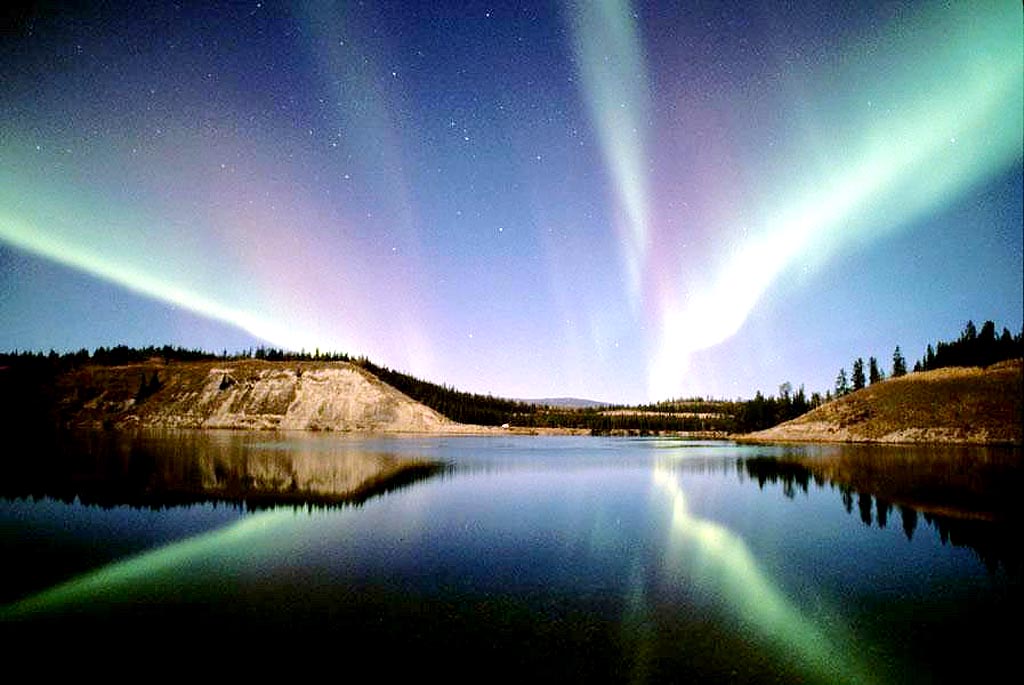 [northern-lights-a.jpg]
