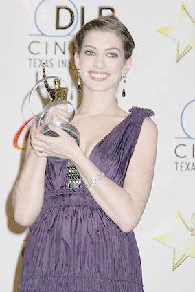 [anne-hathaway-final-night-banquet-and-awards-ceremony-1.jpg]