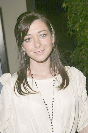 [alyson-hannigan-napte-convention-day.jpg]