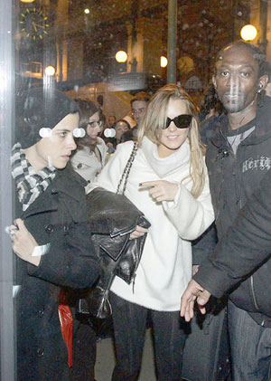 [lindsay+lohan+samantha+ronson+6.jpg]