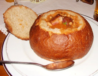 CRONICĂ: Restaurant Crăiasa Munţilor, Moeciu de Sus