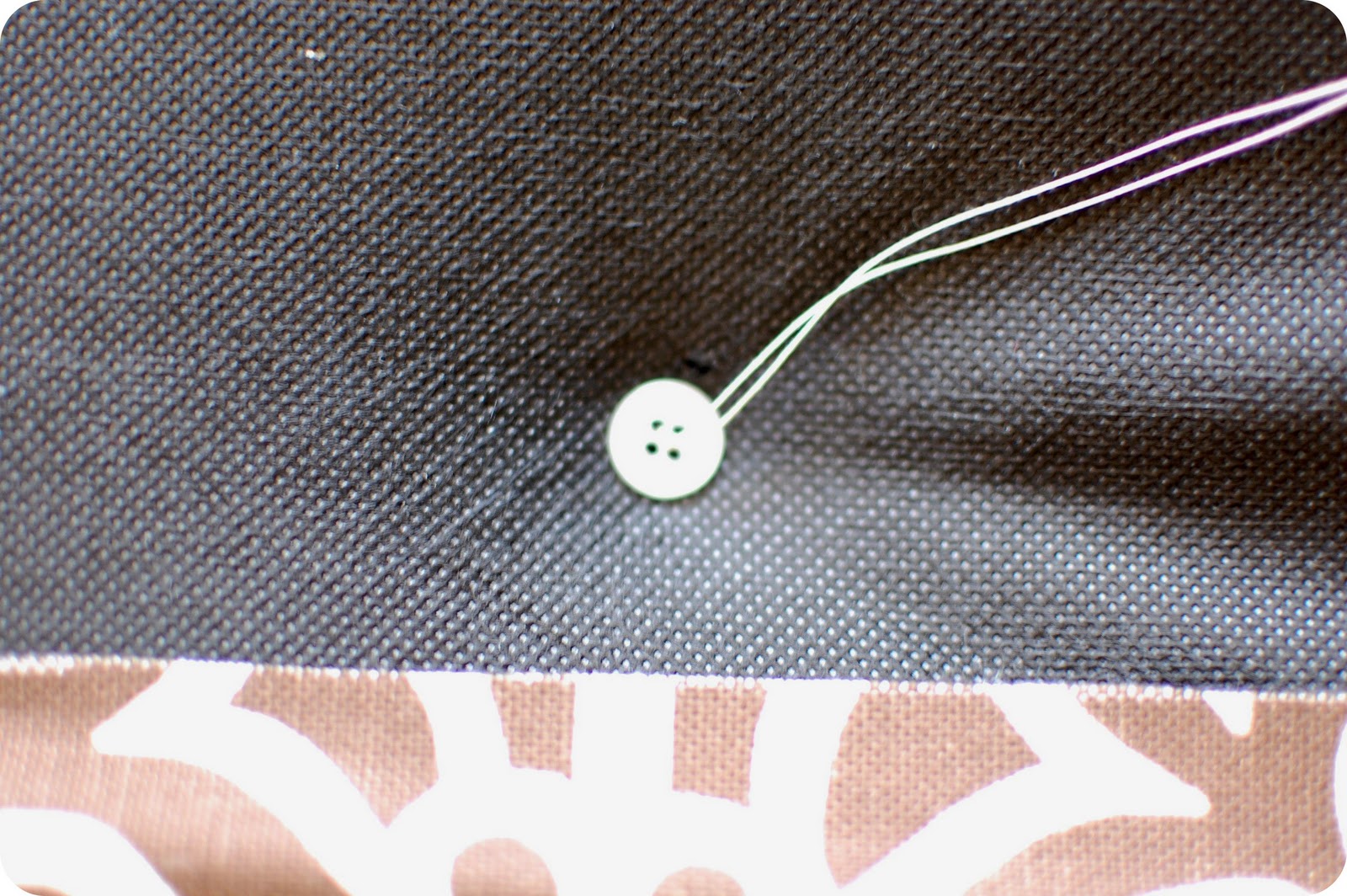 Remodelaholic No Sew Way to Recover an Ottoman!